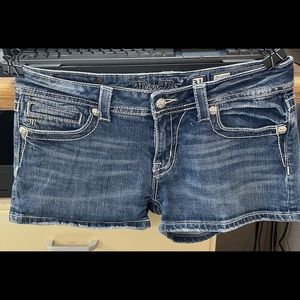 Miss Me size 31 shorts